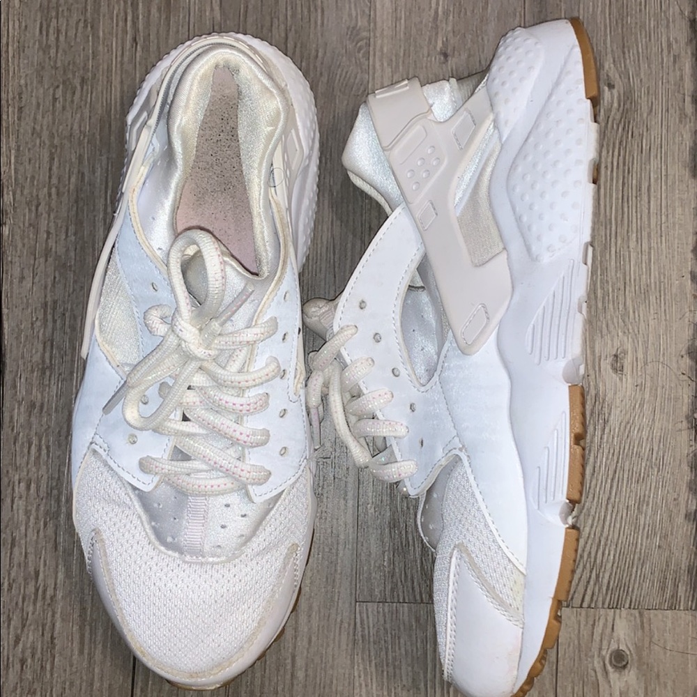 white huaraches